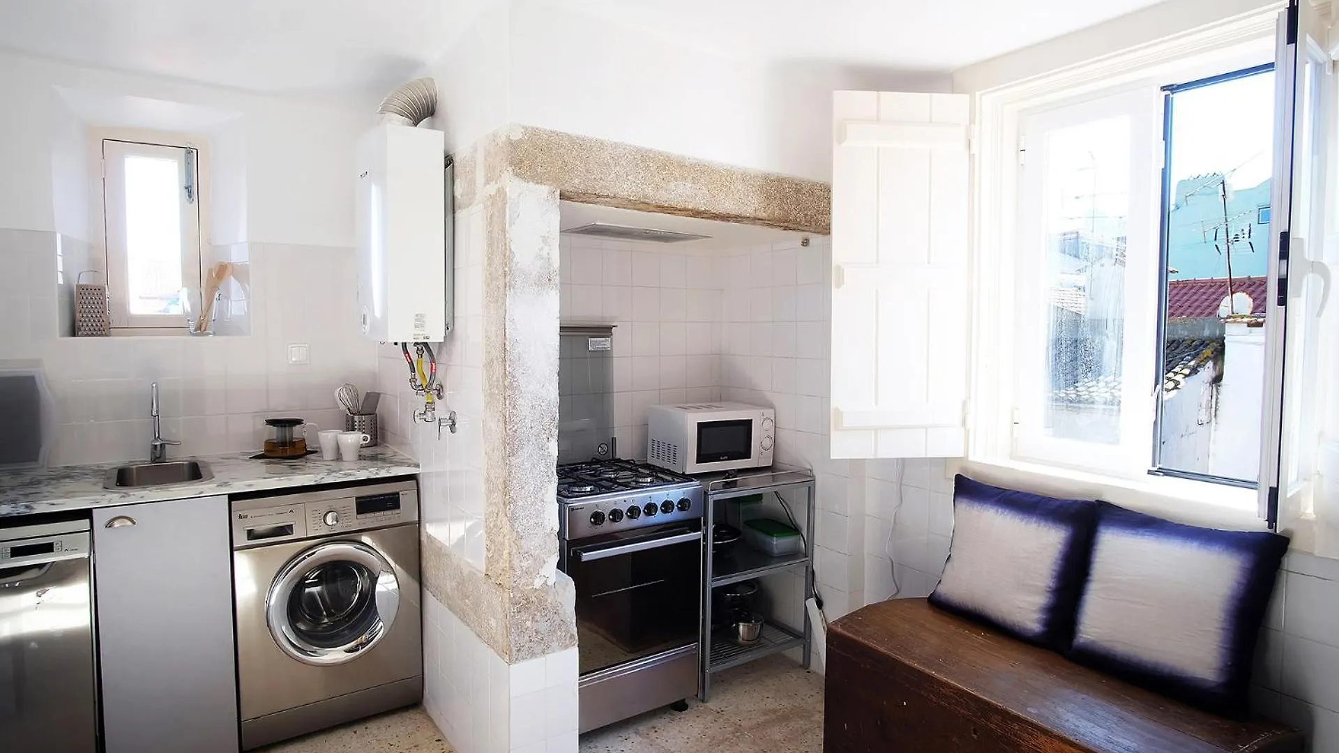 Bh4E-3Br With View In Heart Of Bairro Alto - Bright Apartment Lisbon